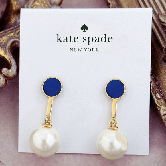 KATE SPADE • Pearls Of Wisdom Pearl Drop Earrings - Picture 3 of 3